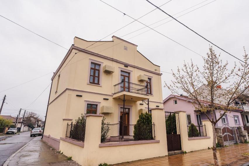 Fenix Gevgelija Bed & Breakfast Luaran gambar