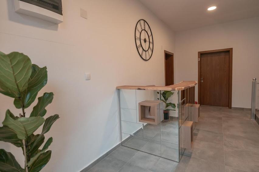 Fenix Gevgelija Bed & Breakfast Luaran gambar