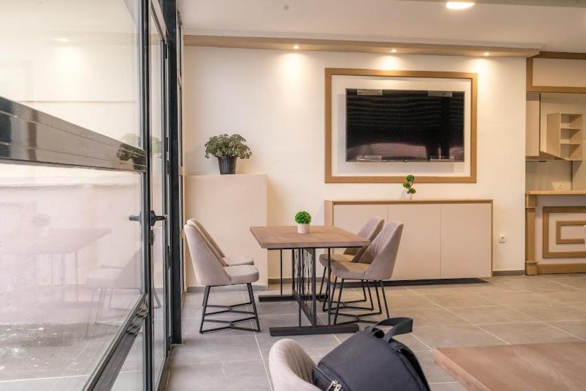 Fenix Gevgelija Bed & Breakfast Luaran gambar
